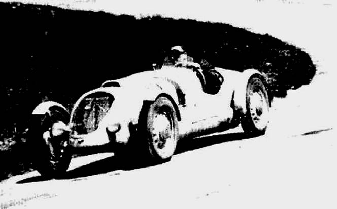 Theodor WISSENBERGER en NürburgRing el 110650, poco antes de matarse (archivo uechtel)