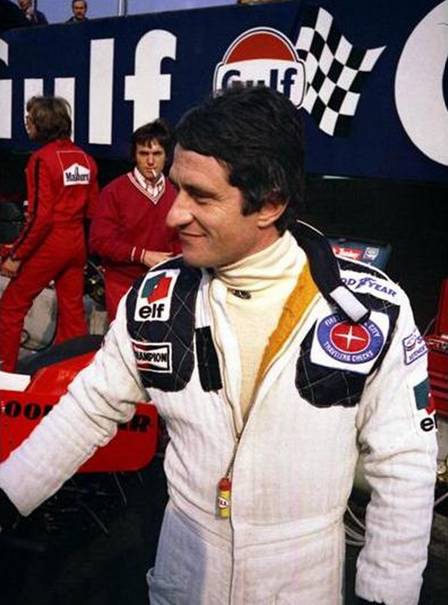 http://pilotos-muertos.com/2013/Depailler/Depailler%20Patrick_image072.jpg