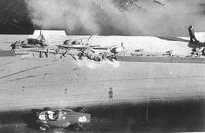 ASCARI accidentado en Mónaco 1955